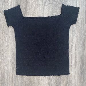 Hollister off the shoulder fitted crop top